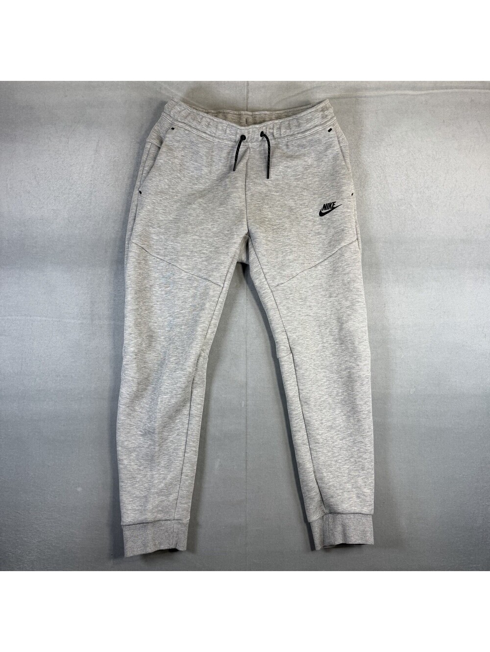 Nike Sportswear Tech Fleece Joggers Big Kids XL Gray Sweatpants Tapered HV5869